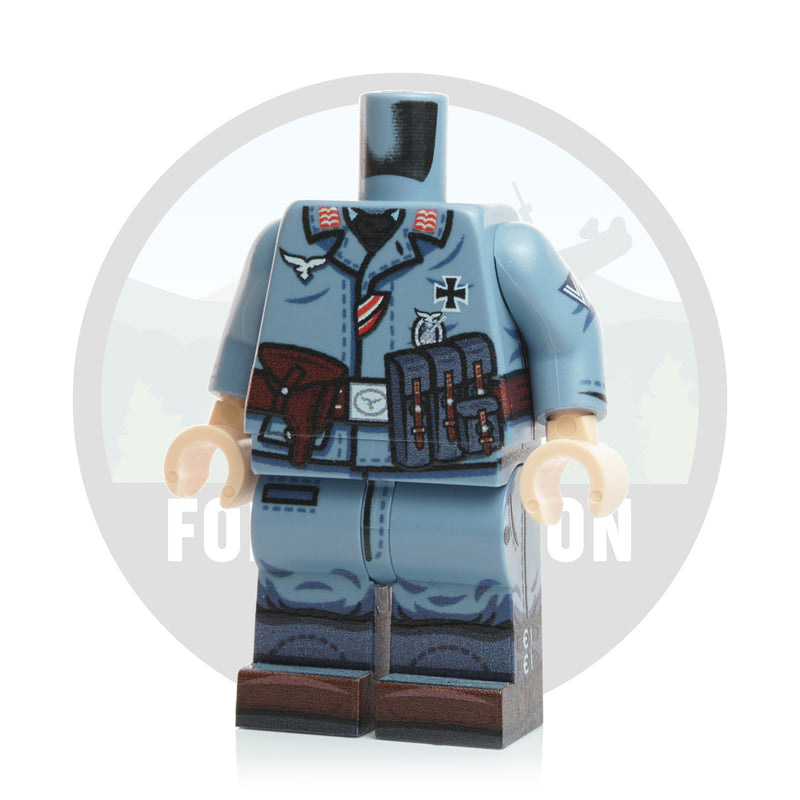 Luftwaffe Flak Division - MP40/ Pistol
