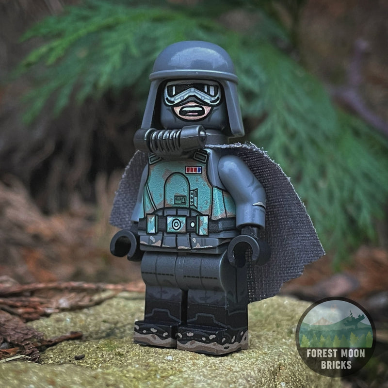 Mudtrooper Officer- Captain (Complete) Minifigure